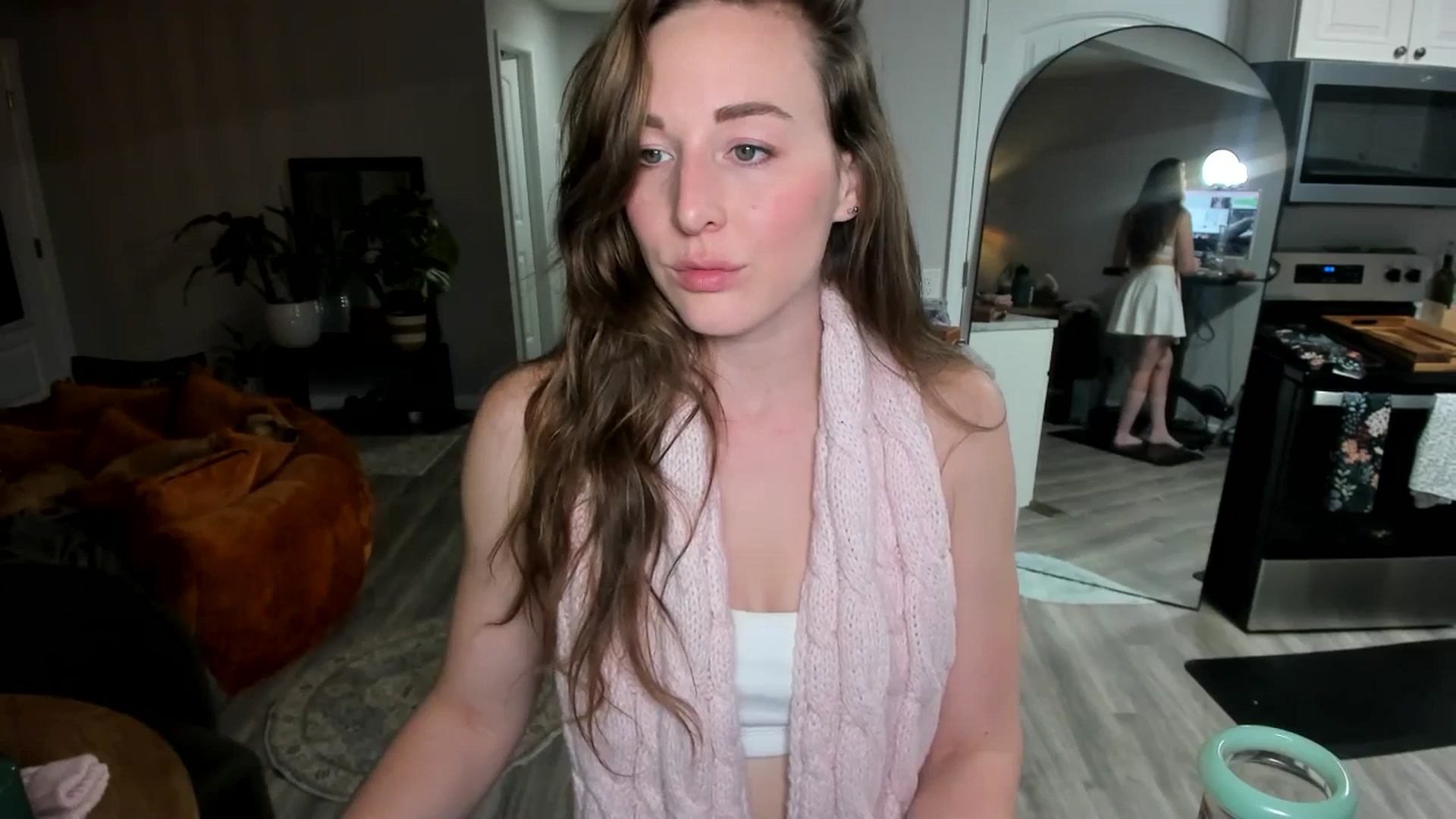 Gallery image thumbnail from She_is_Sam's myfreecams stream on, 12/21/2025, 03:32 image 13 of 20