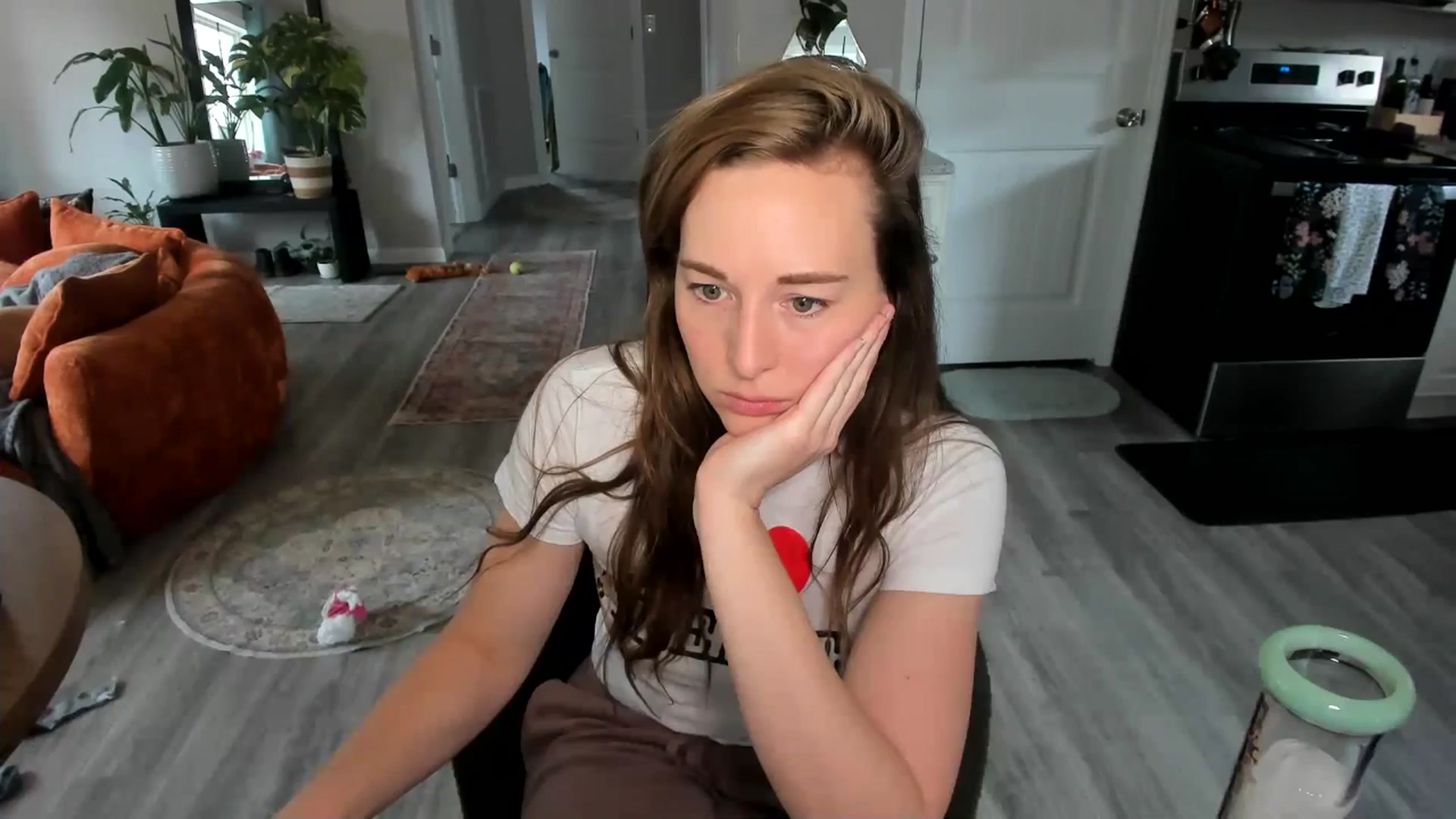 Gallery image thumbnail from She_is_Sam's myfreecams stream on, 12/21/2025, 18:22 image 5 of 20