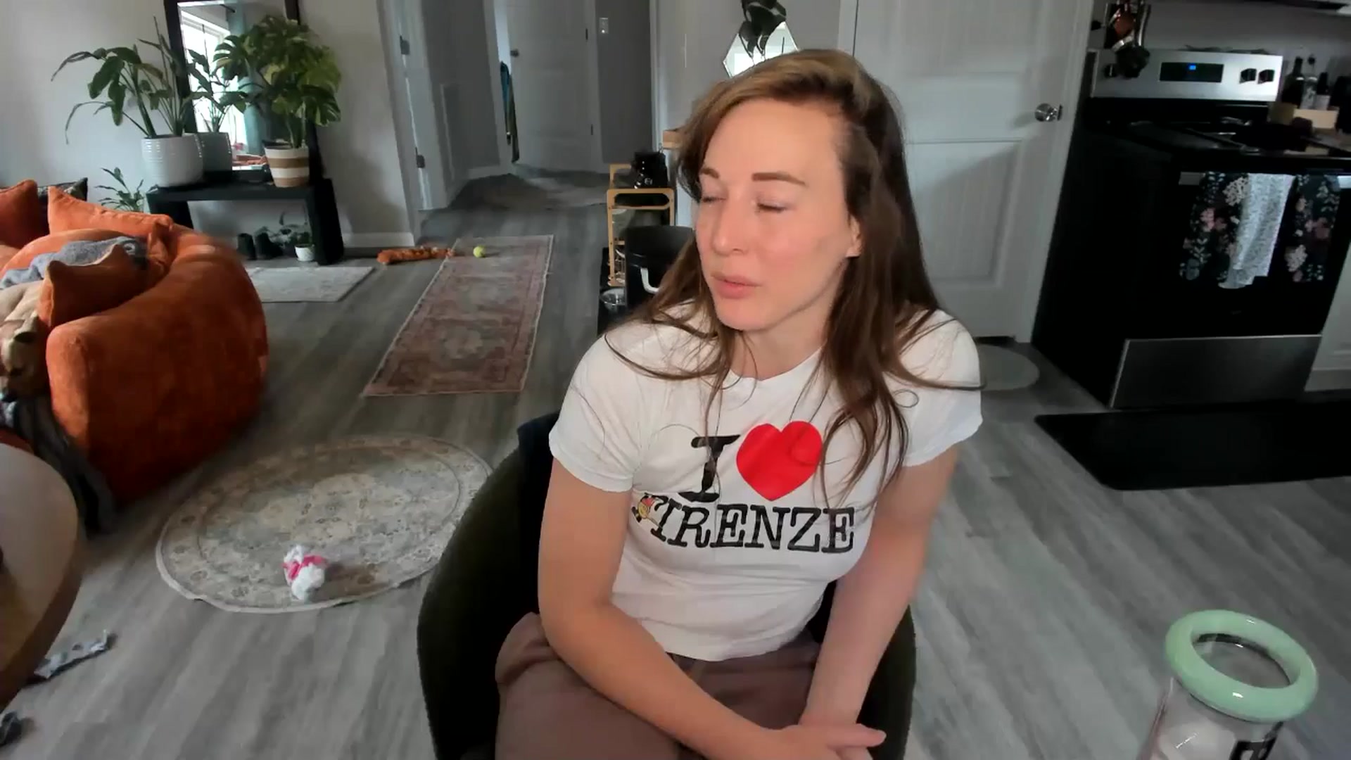 Gallery image thumbnail from She_is_Sam's myfreecams stream on, 12/21/2025, 18:22 image 14 of 20