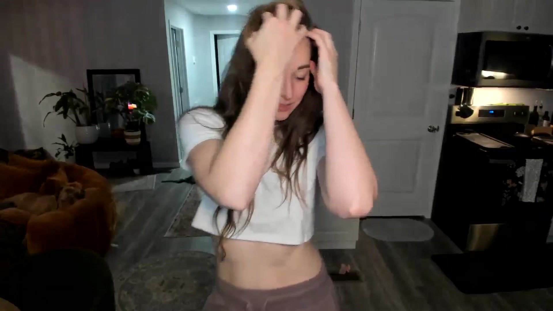 Gallery image thumbnail from She_is_Sam's myfreecams stream on, 12/23/2025, 04:41 image 17 of 20