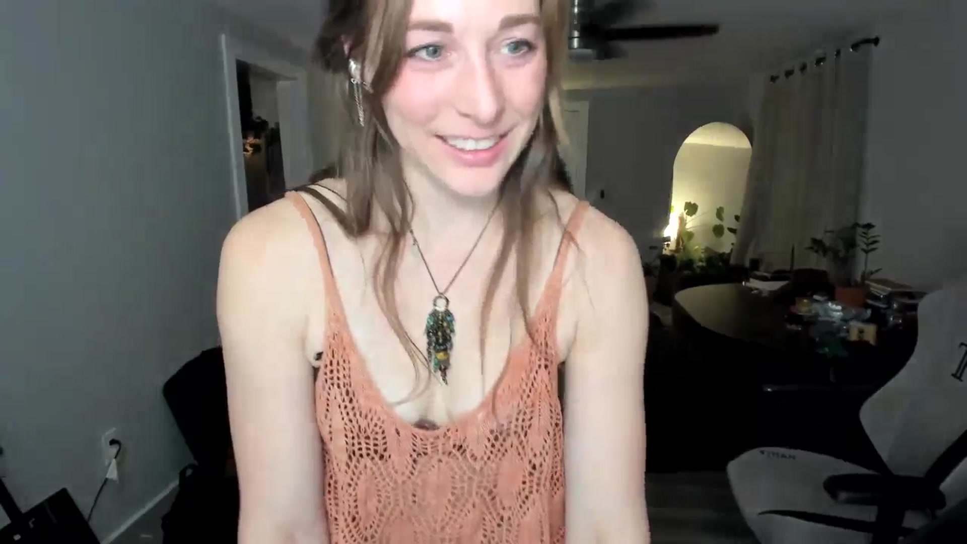 Gallery image thumbnail from She_is_Sam's myfreecams stream on, 02/01/2026, 06:33 image 13 of 20