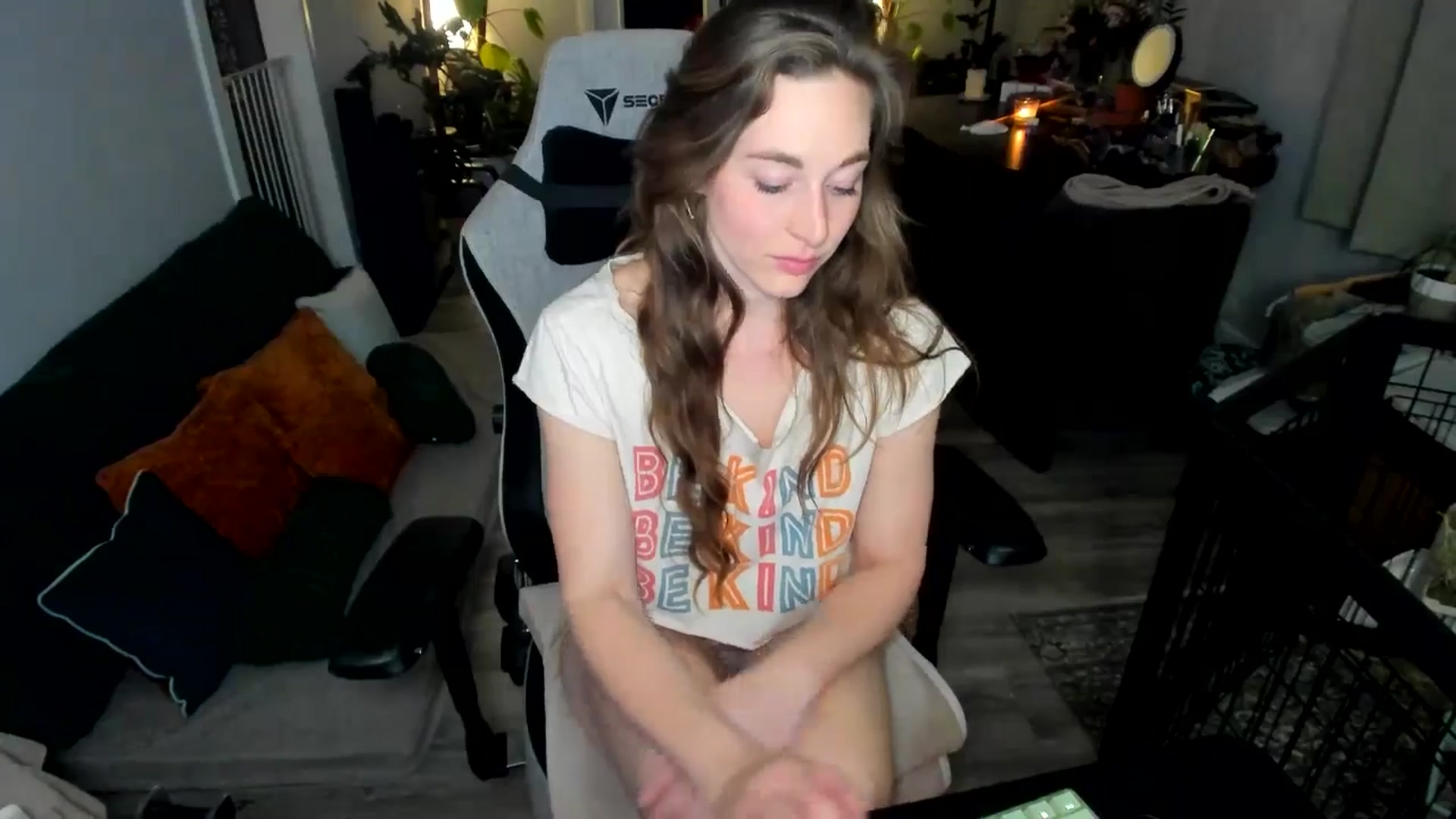 Gallery image thumbnail from She_is_Sam's myfreecams stream on, 02/07/2026, 04:14 image 7 of 20