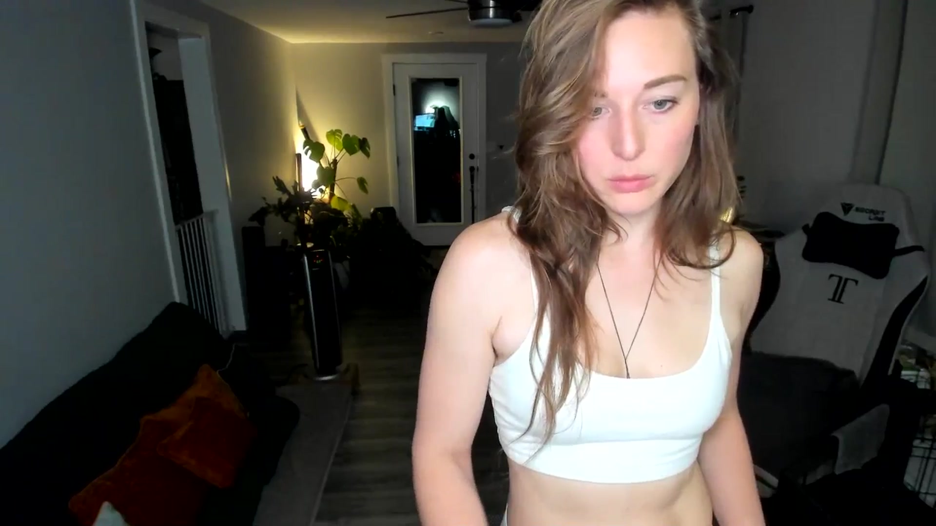 Gallery image thumbnail from She_is_Sam's myfreecams stream on, 02/08/2026, 02:46 image 18 of 20
