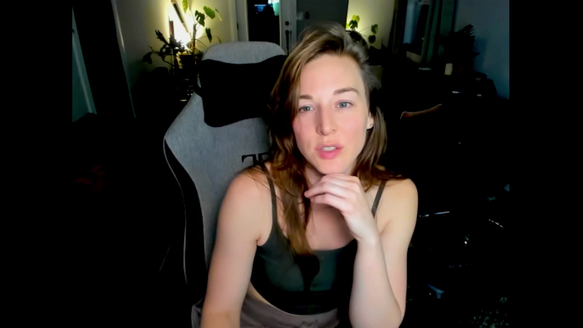 Gallery image thumbnail from She_is_Sam's myfreecams stream on, 02/23/2026, 03:51 image 19 of 20