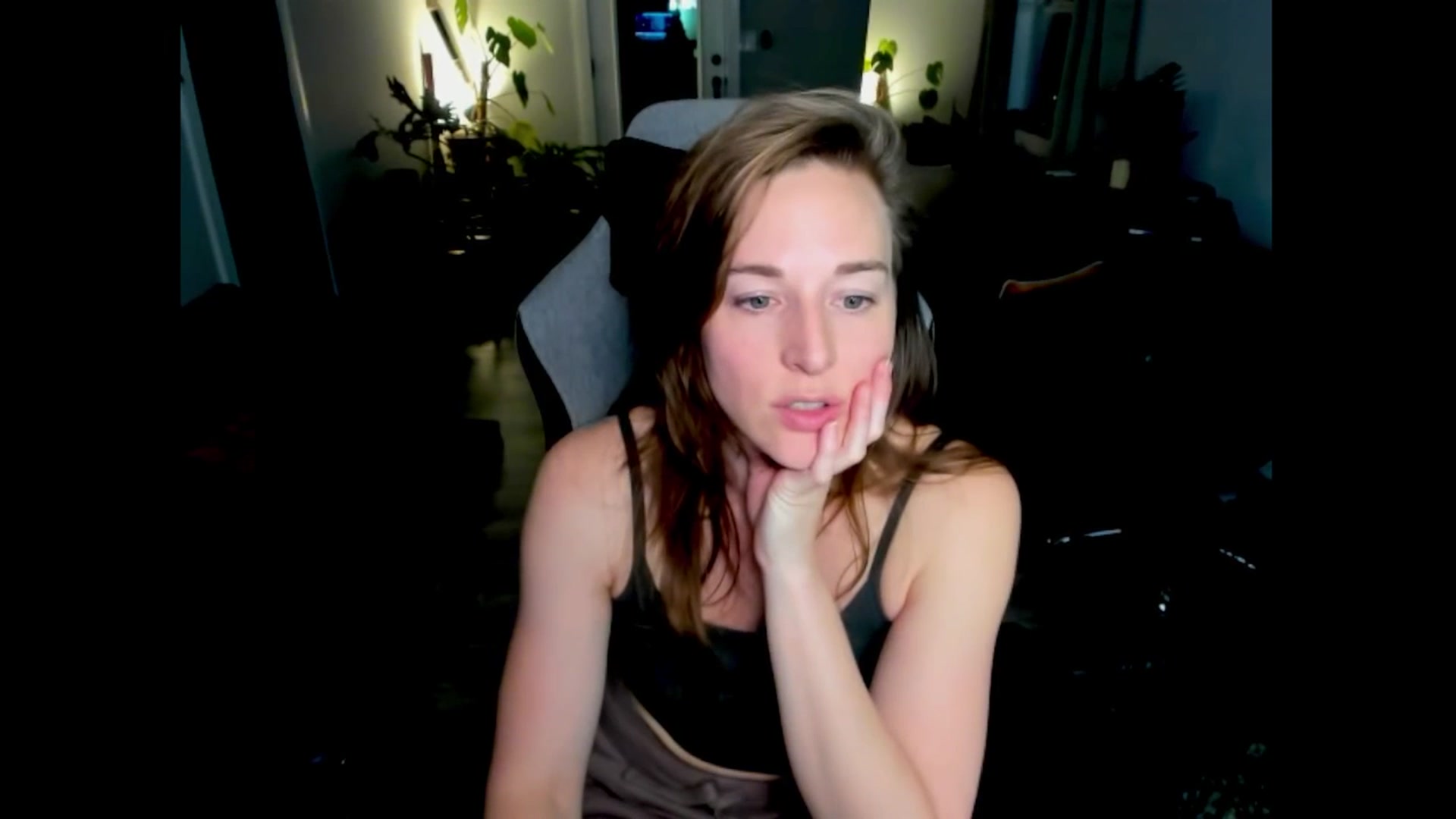 Gallery image thumbnail from She_is_Sam's myfreecams stream on, 02/23/2026, 04:15 image 6 of 20