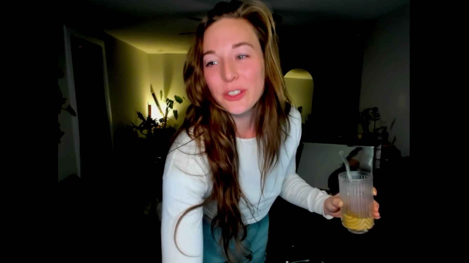 Gallery image thumbnail from She_is_Sam's myfreecams stream on, 02/25/2026, 07:27 image 15 of 20
