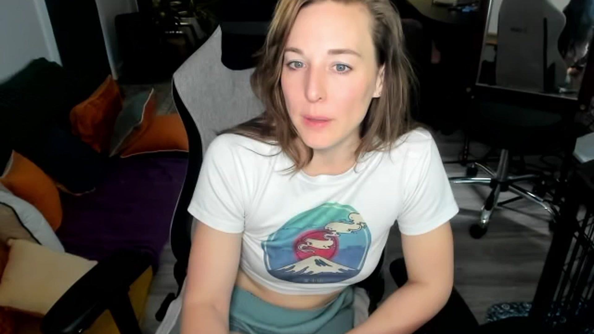 Gallery image thumbnail from She_is_Sam's myfreecams stream on, 02/26/2026, 05:15 image 7 of 20
