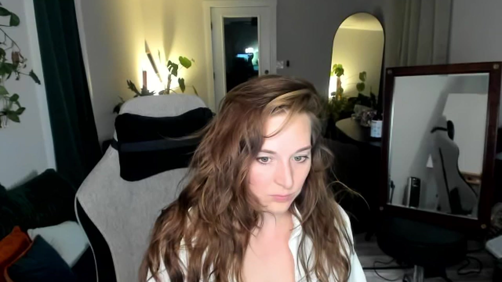 Gallery image thumbnail from She_is_Sam's myfreecams stream on, 02/27/2026, 06:03 image 1 of 20