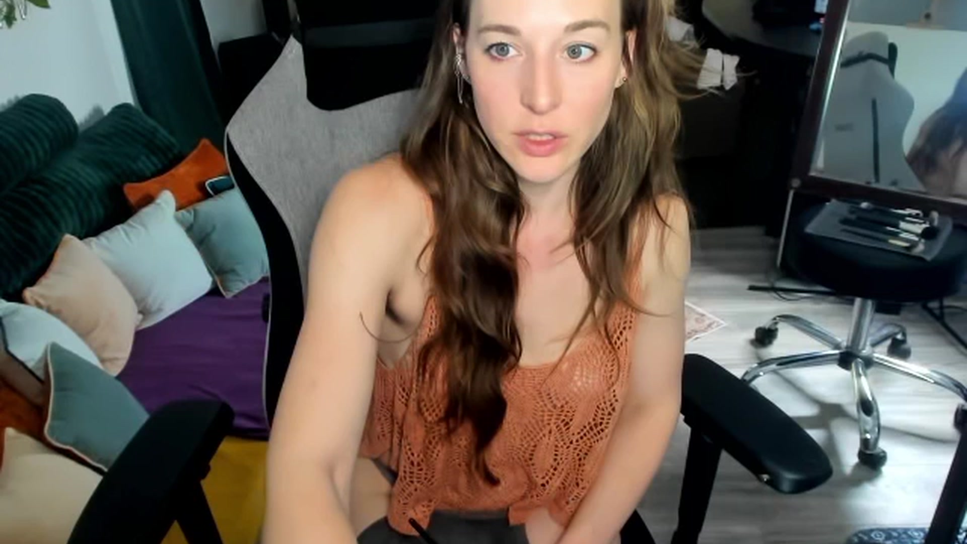 Gallery image thumbnail from She_is_Sam's myfreecams stream on, 02/27/2026, 22:23 image 4 of 20