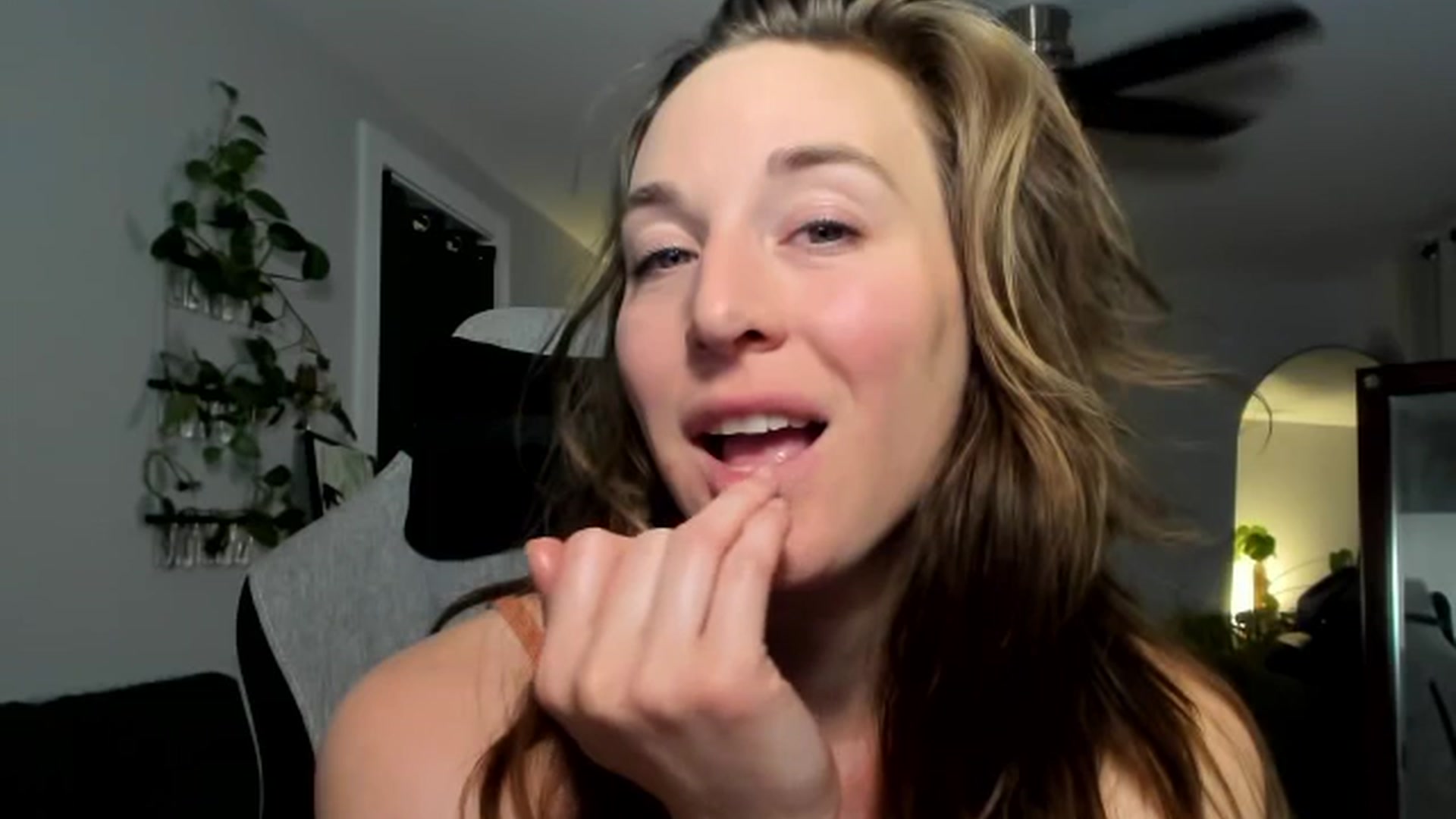 Gallery image thumbnail from She_is_Sam's myfreecams stream on, 02/28/2026, 06:54 image 19 of 20