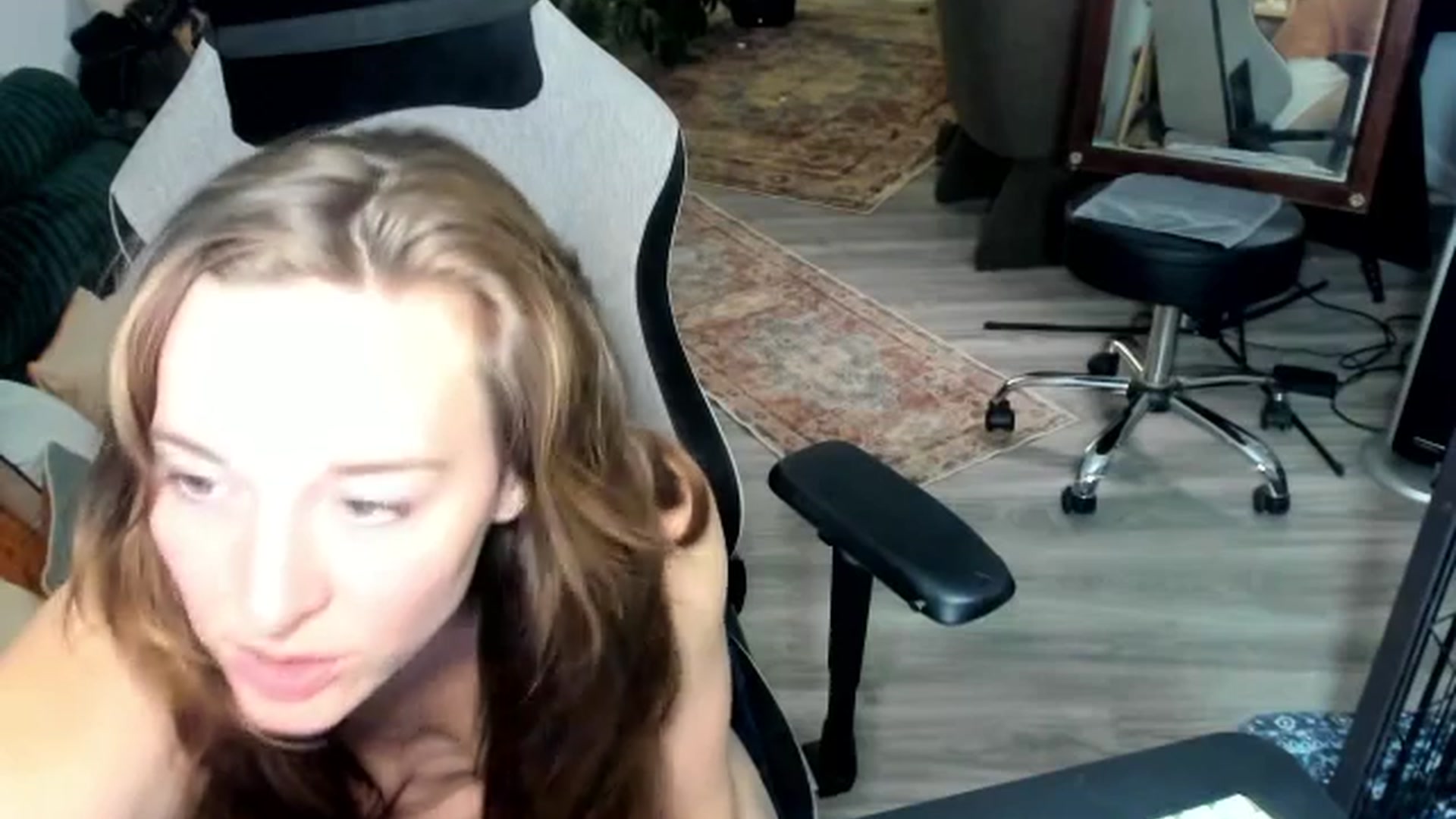 Gallery image thumbnail from She_is_Sam's myfreecams stream on, 02/28/2026, 06:54 image 13 of 20