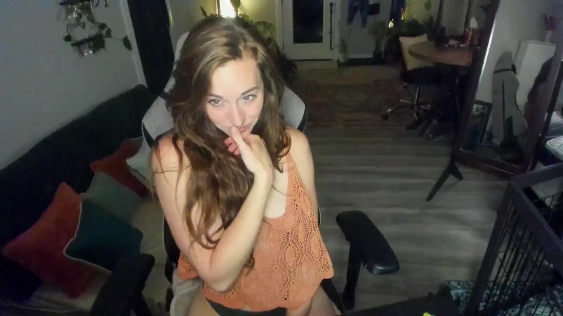 Gallery image thumbnail from She_is_Sam's myfreecams stream on, 03/22/2026, 06:35 image 19 of 20