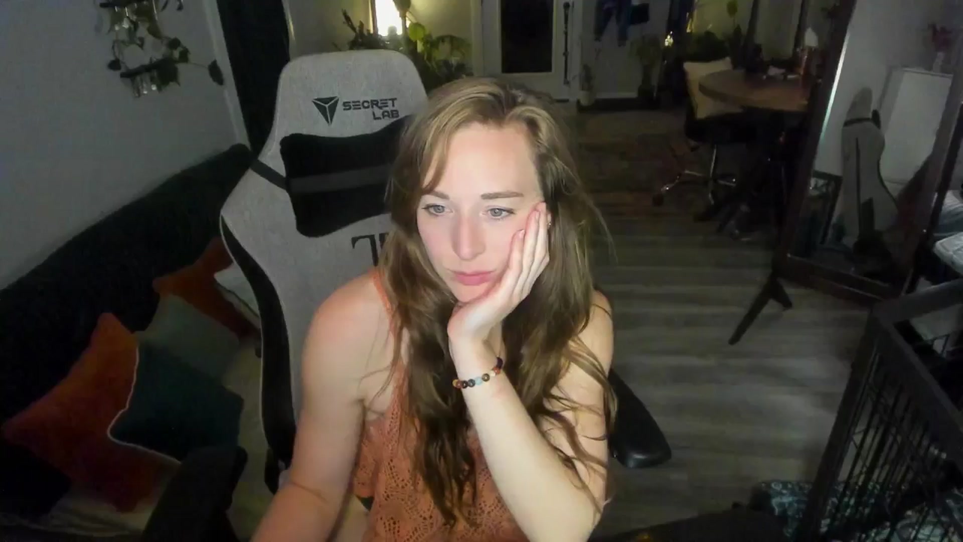 Gallery image thumbnail from She_is_Sam's myfreecams stream on, 03/22/2026, 06:35 image 7 of 20
