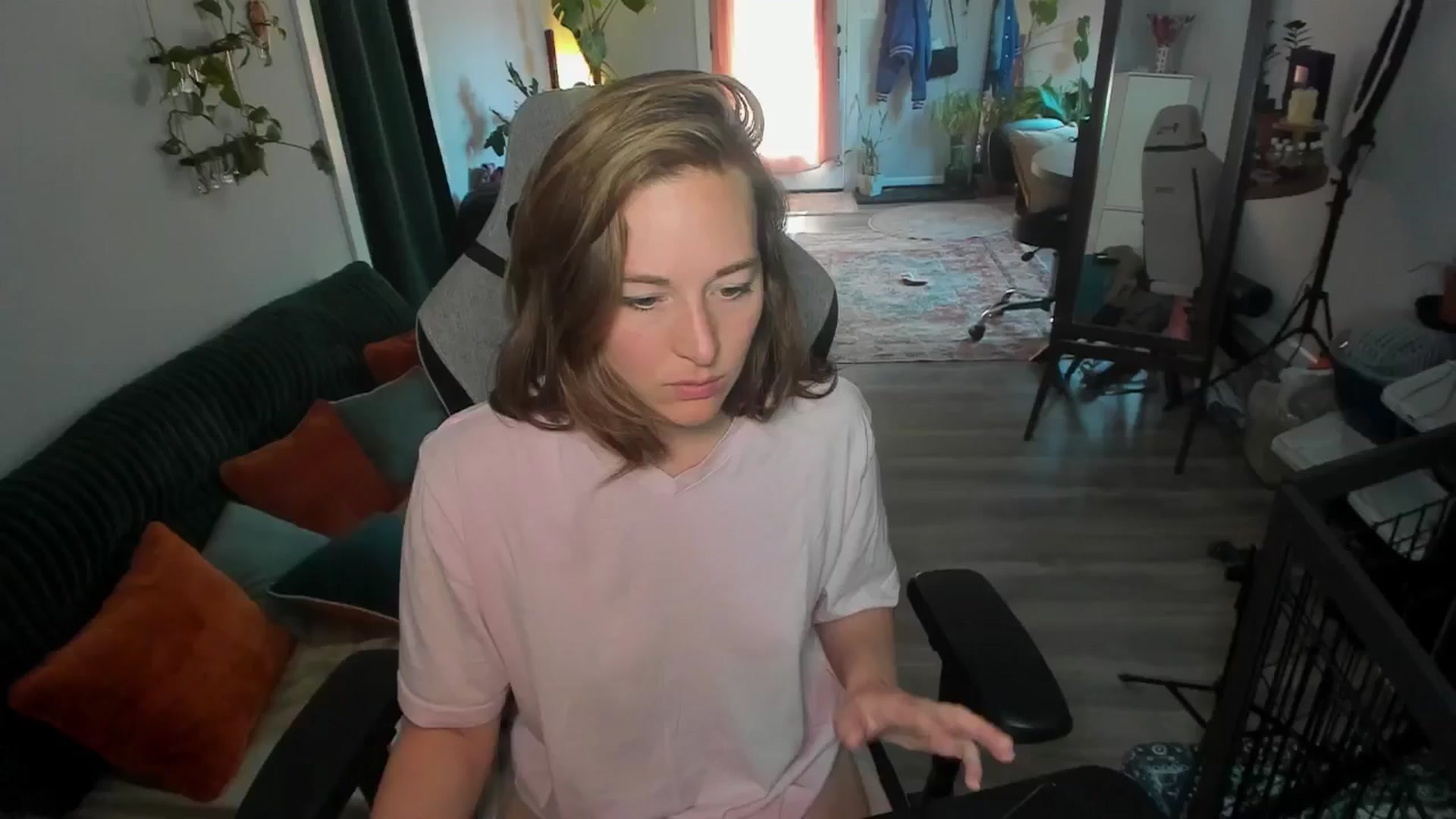 Gallery image thumbnail from She_is_Sam's myfreecams stream on, 03/22/2026, 14:10 image 19 of 20