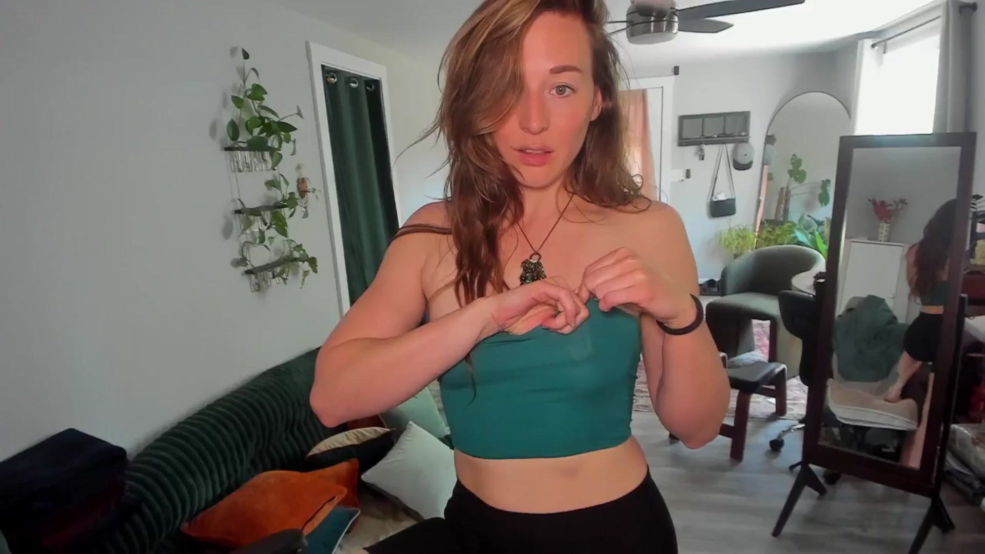 Gallery image thumbnail from She_is_Sam's myfreecams stream on, 04/02/2026, 16:15 image 2 of 20