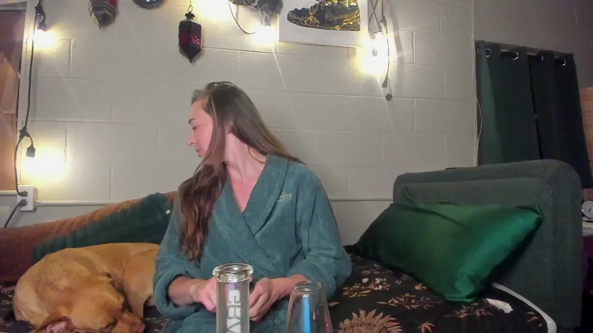 Gallery image thumbnail from She_is_Sam's myfreecams stream on, 04/26/2026, 06:17 image 2 of 20