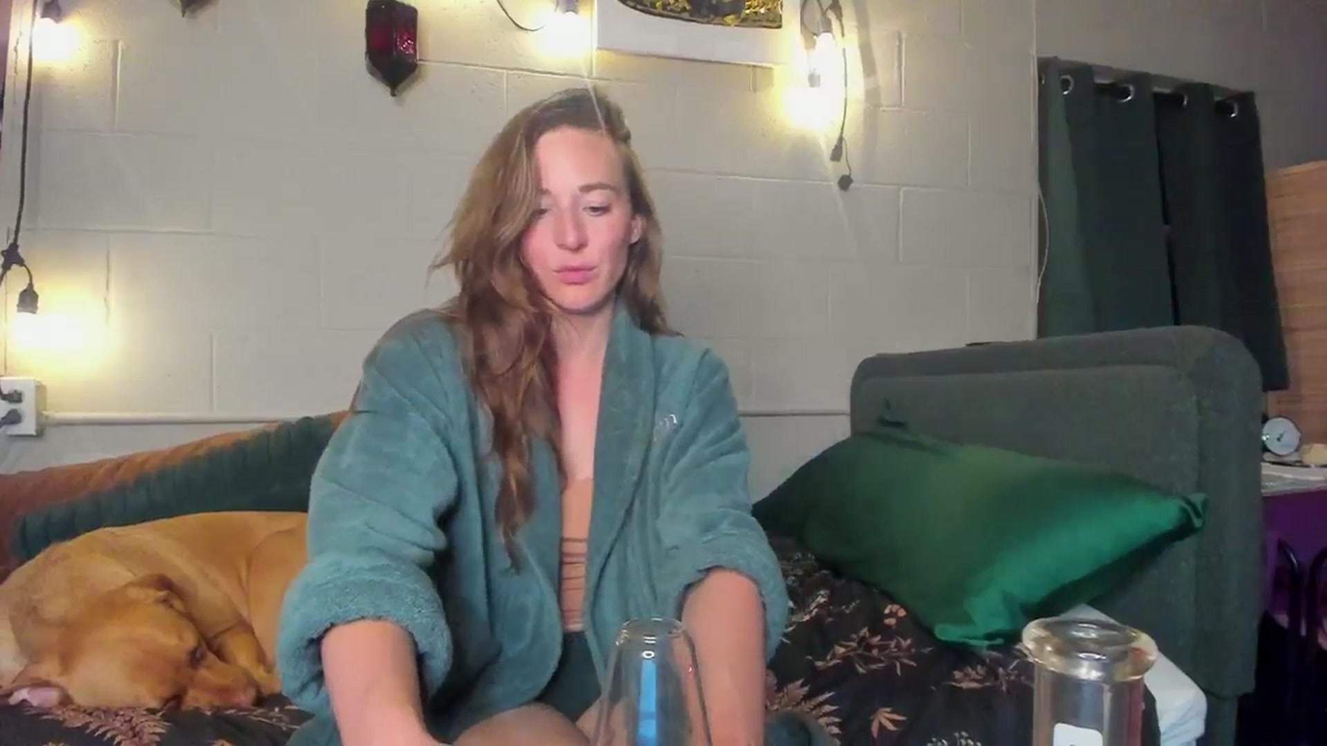 Gallery image thumbnail from She_is_Sam's myfreecams stream on, 04/26/2026, 06:17 image 9 of 20