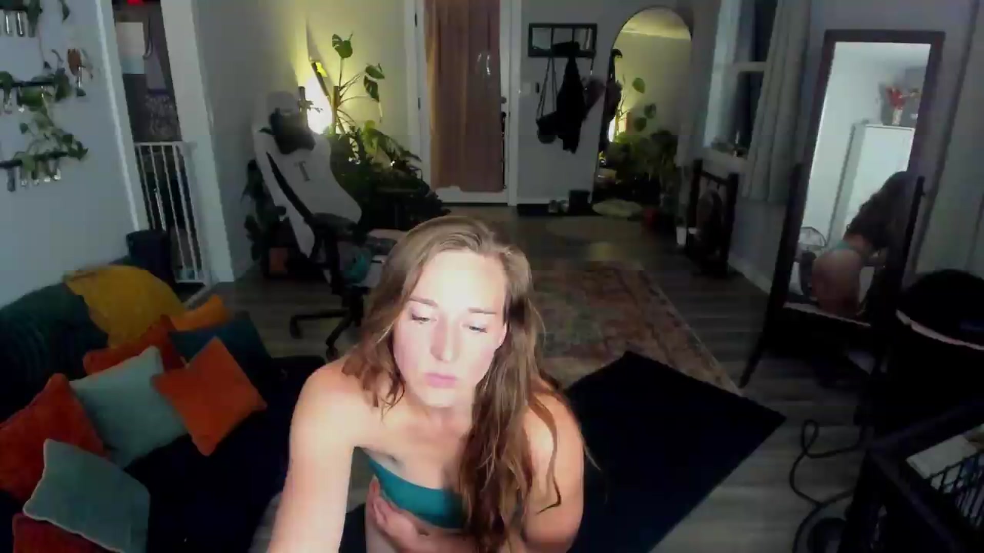 Gallery image thumbnail from She_is_Sam's myfreecams stream on, 05/15/2026, 07:51 image 19 of 20