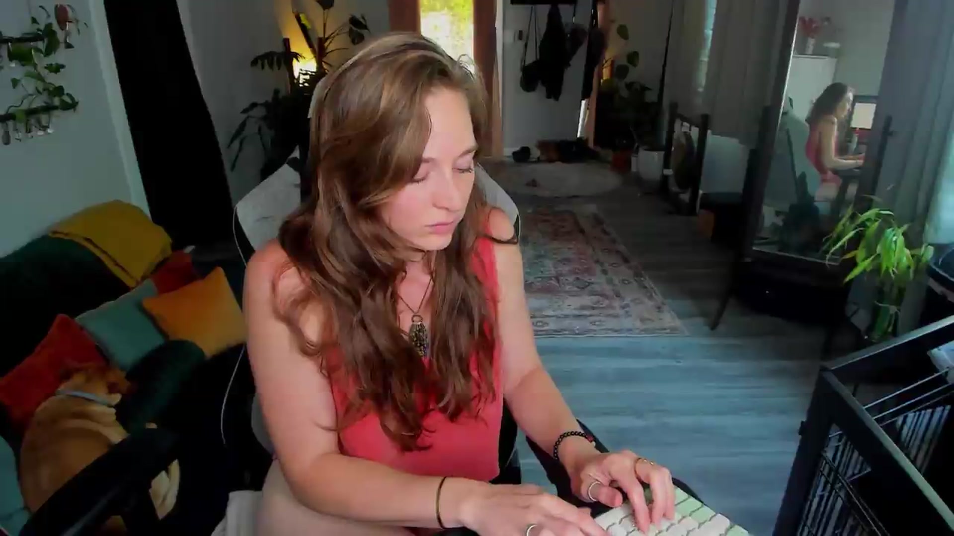 Gallery image thumbnail from She_is_Sam's myfreecams stream on, 05/18/2026, 22:02 image 13 of 20