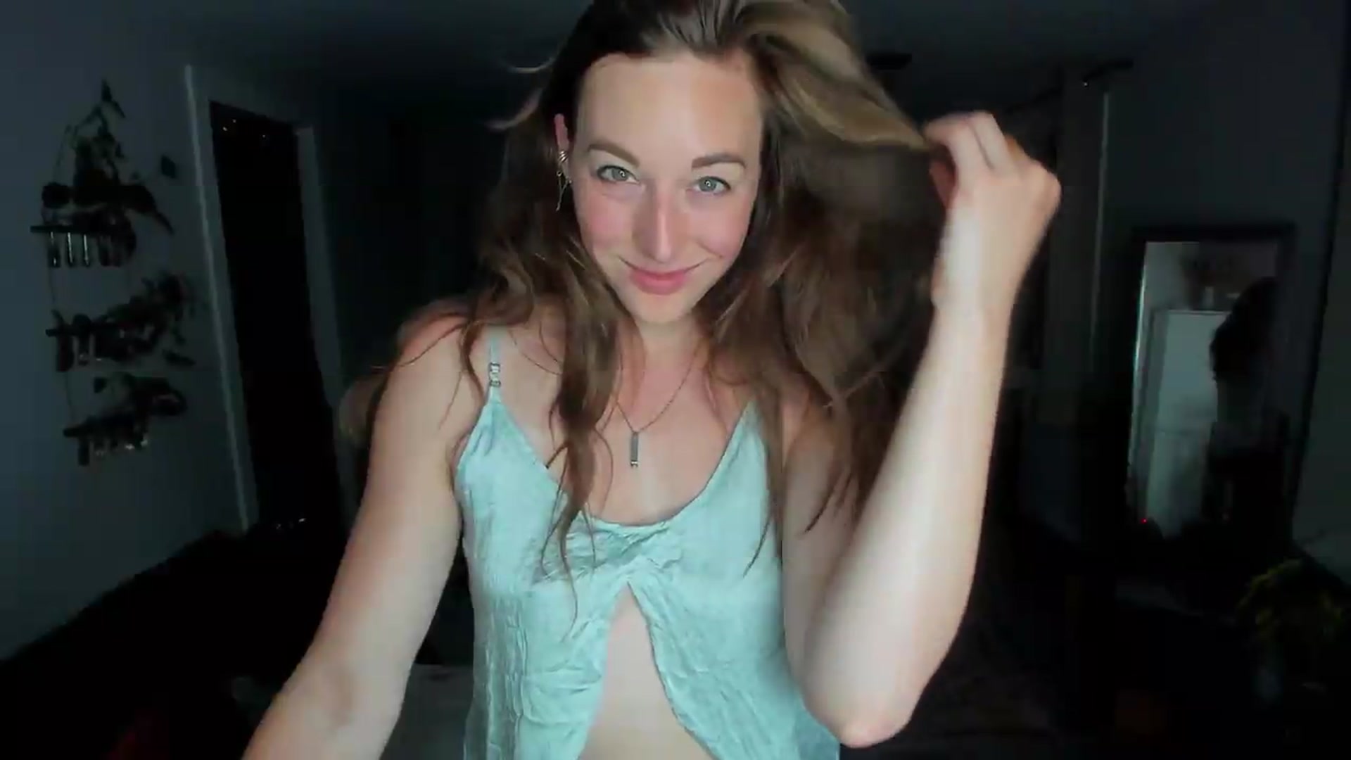 Gallery image thumbnail from She_is_Sam's myfreecams stream on, 05/24/2026, 05:13 image 11 of 20