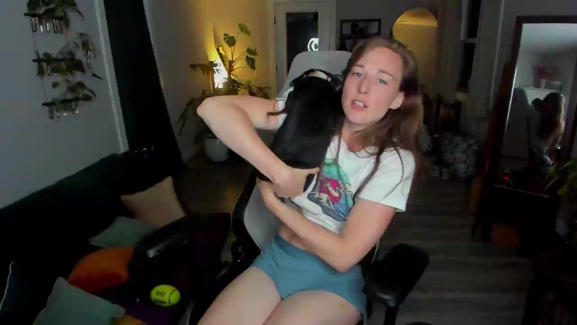 Gallery image thumbnail from She_is_Sam's myfreecams stream on, 05/30/2026, 05:02 image 1 of 20