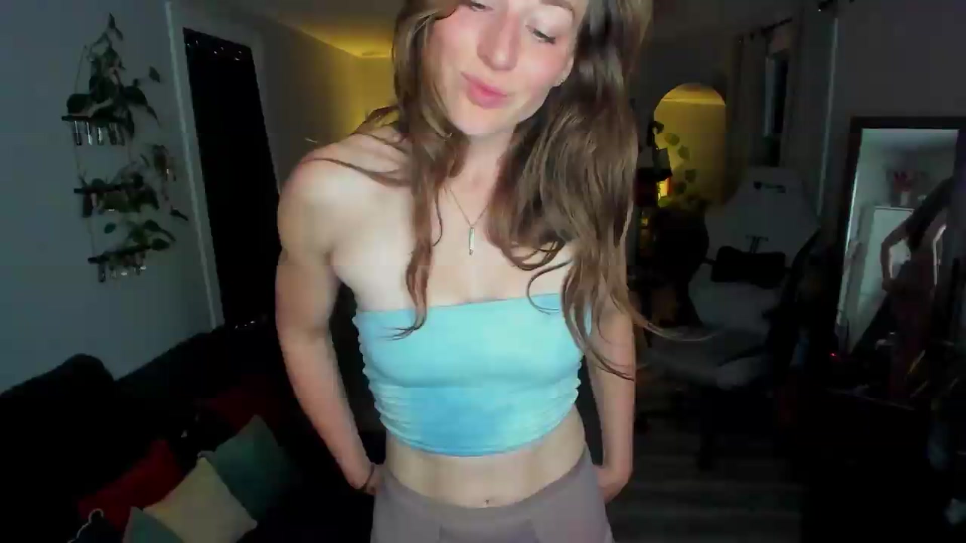 Gallery image thumbnail from She_is_Sam's myfreecams stream on, 05/31/2026, 04:01 image 19 of 20