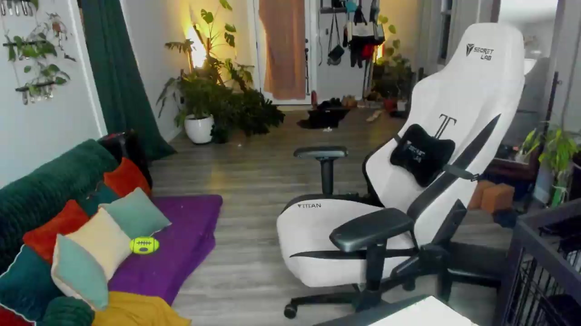 Gallery image thumbnail from She_is_Sam's myfreecams stream on, 06/01/2026, 05:49 image 7 of 20