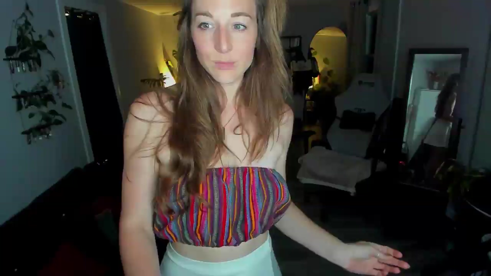 Gallery image thumbnail from She_is_Sam's myfreecams stream on, 06/03/2026, 03:13 image 18 of 20