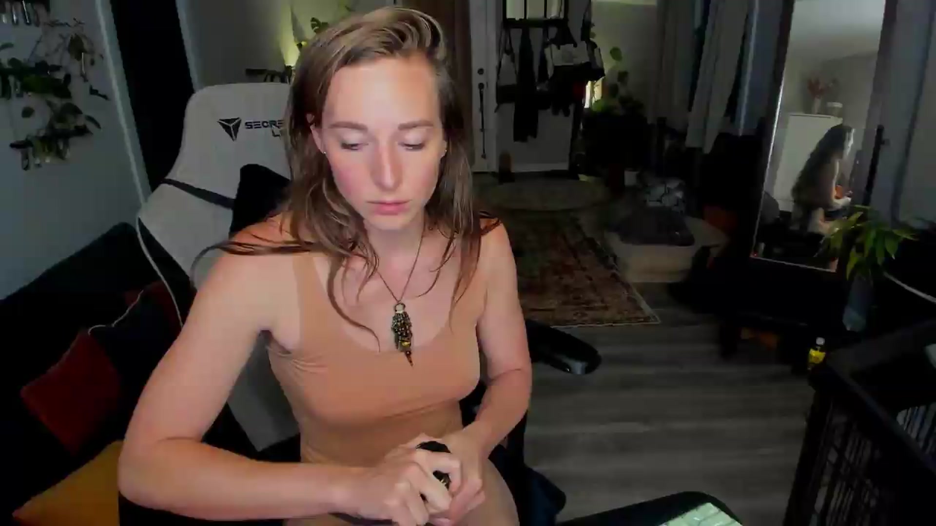 Gallery image thumbnail from She_is_Sam's myfreecams stream on, 06/08/2026, 06:47 image 2 of 20
