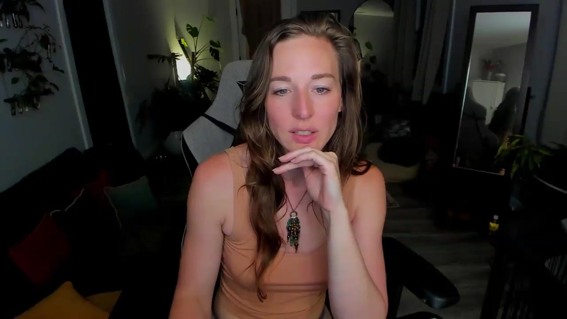 Gallery image thumbnail from She_is_Sam's myfreecams stream on, 06/08/2026, 06:47 image 17 of 20