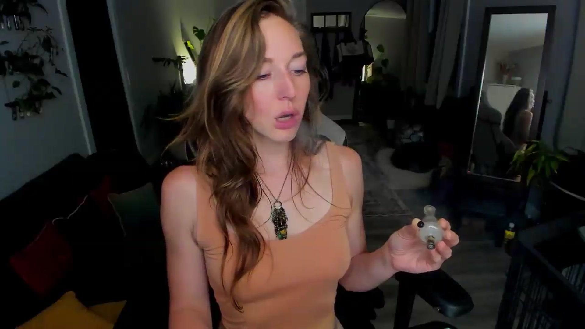 Gallery image thumbnail from She_is_Sam's myfreecams stream on, 06/08/2026, 06:47 image 18 of 20