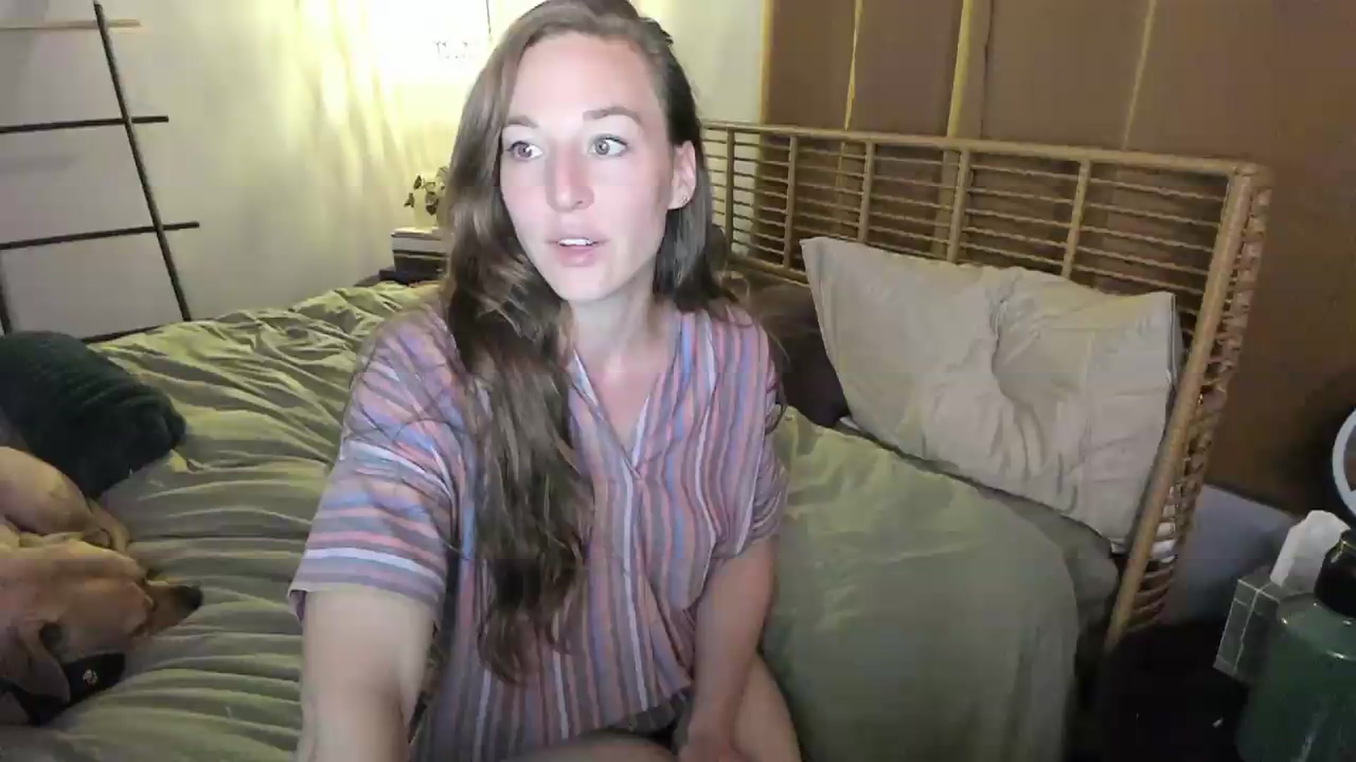 Gallery image thumbnail from She_is_Sam's myfreecams stream on, 07/08/2026, 05:32 image 12 of 20