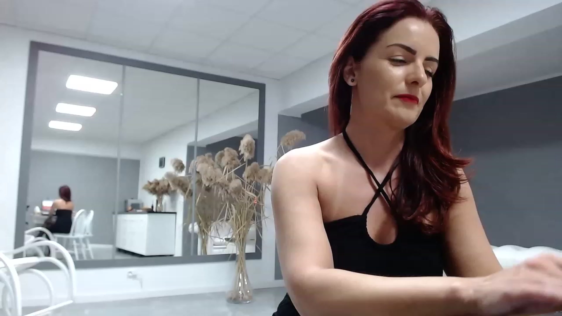 Gallery image thumbnail from Sheer_Affair's myfreecams stream on, 05/14/2023, 20:55 image 1 of 20
