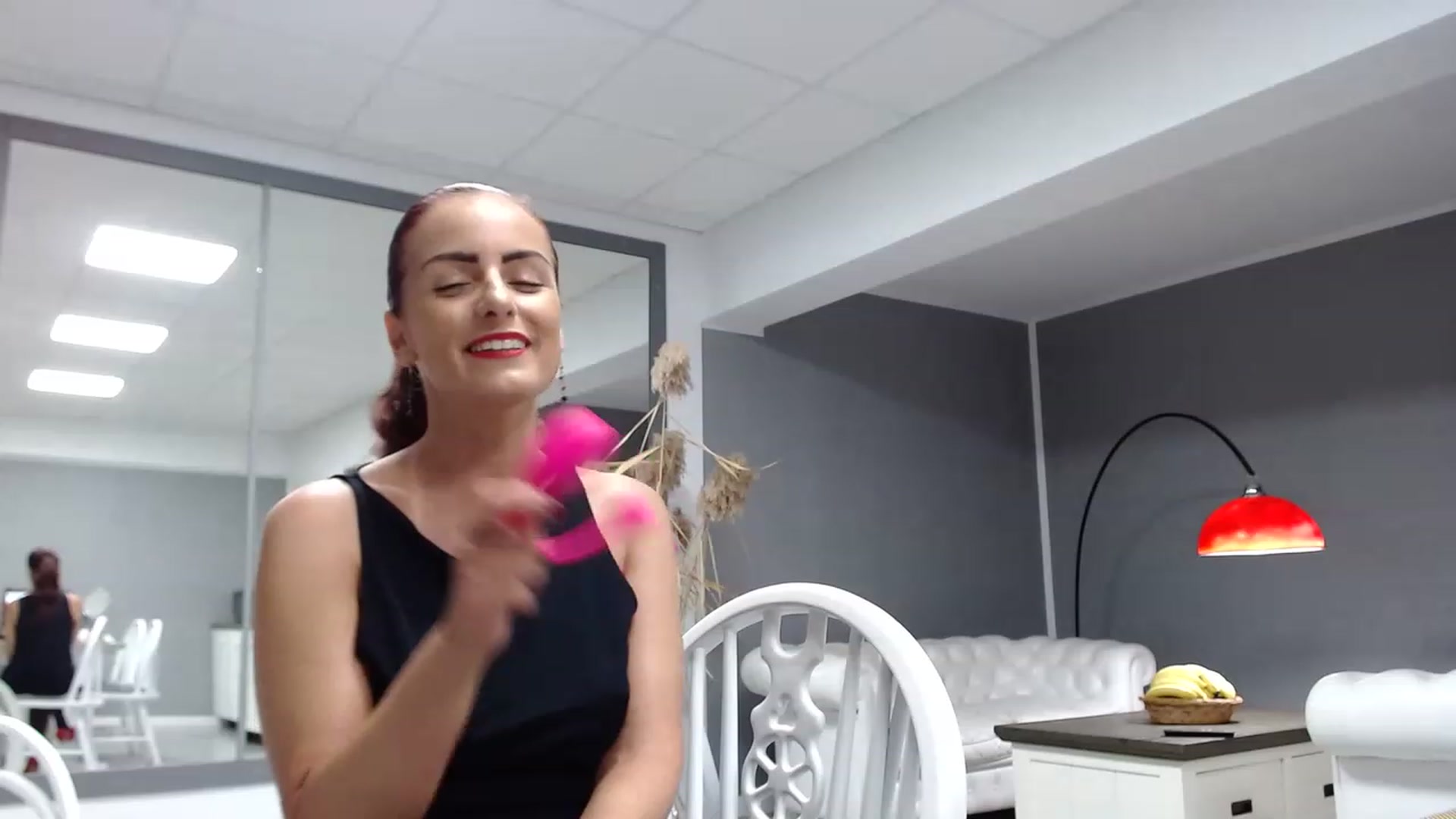Gallery image thumbnail from Sheer_Affair's myfreecams stream on, 06/01/2023, 22:46 image 2 of 20