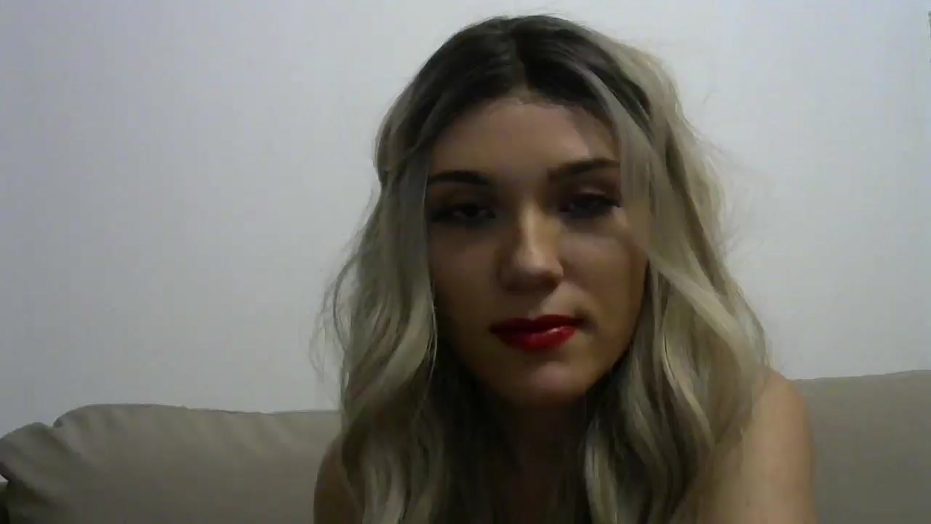 Gallery image thumbnail from Sheida_Lee's myfreecams stream on, 02/15/2025, 19:37 image 15 of 20