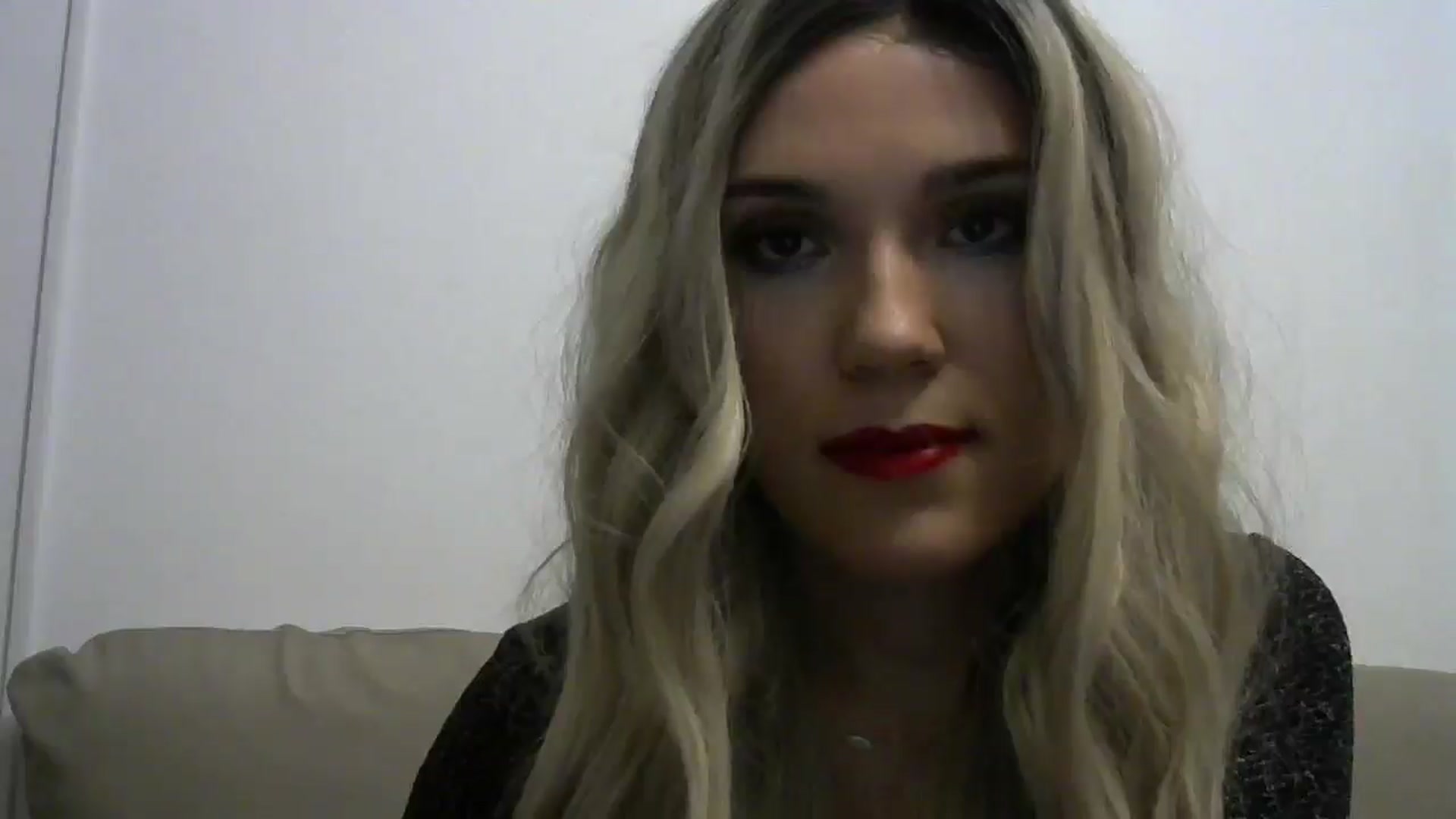 Gallery image thumbnail from Sheida_Lee's myfreecams stream on, 02/17/2025, 19:05 image 14 of 20