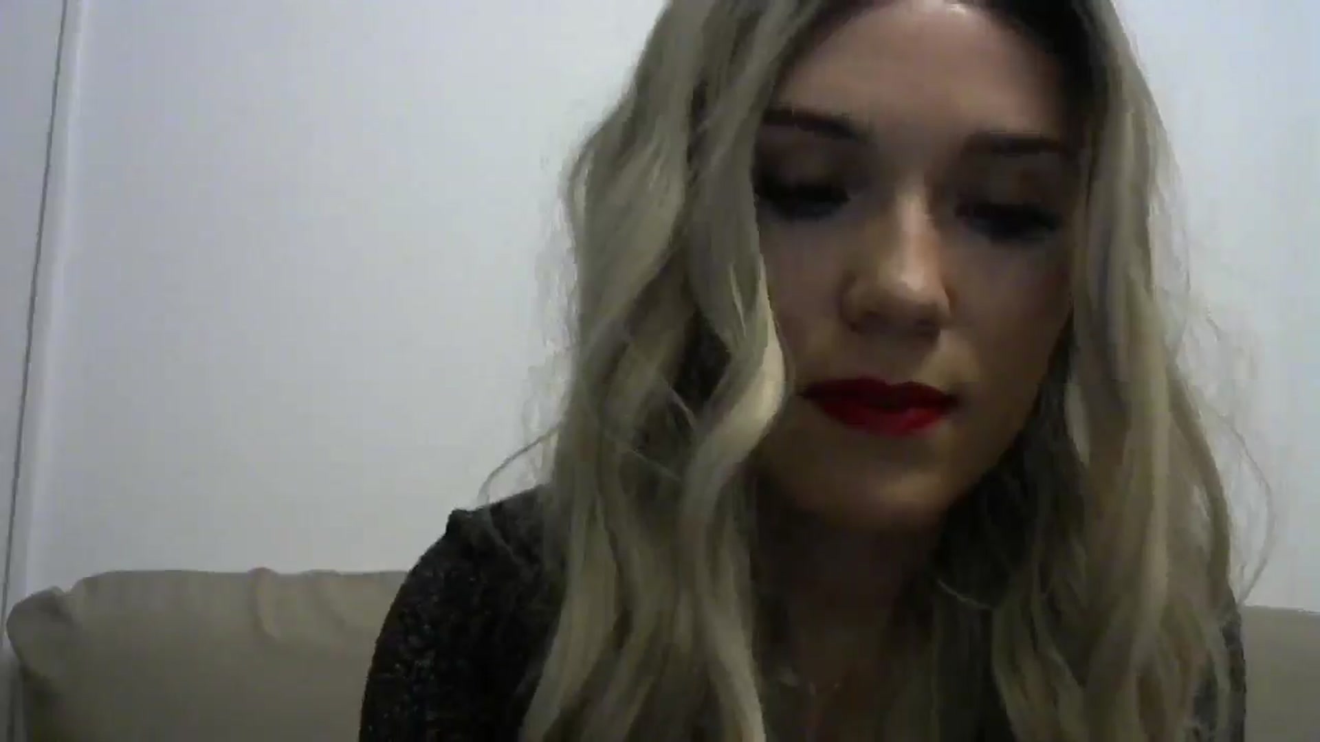Gallery image thumbnail from Sheida_Lee's myfreecams stream on, 02/17/2025, 19:05 image 11 of 20