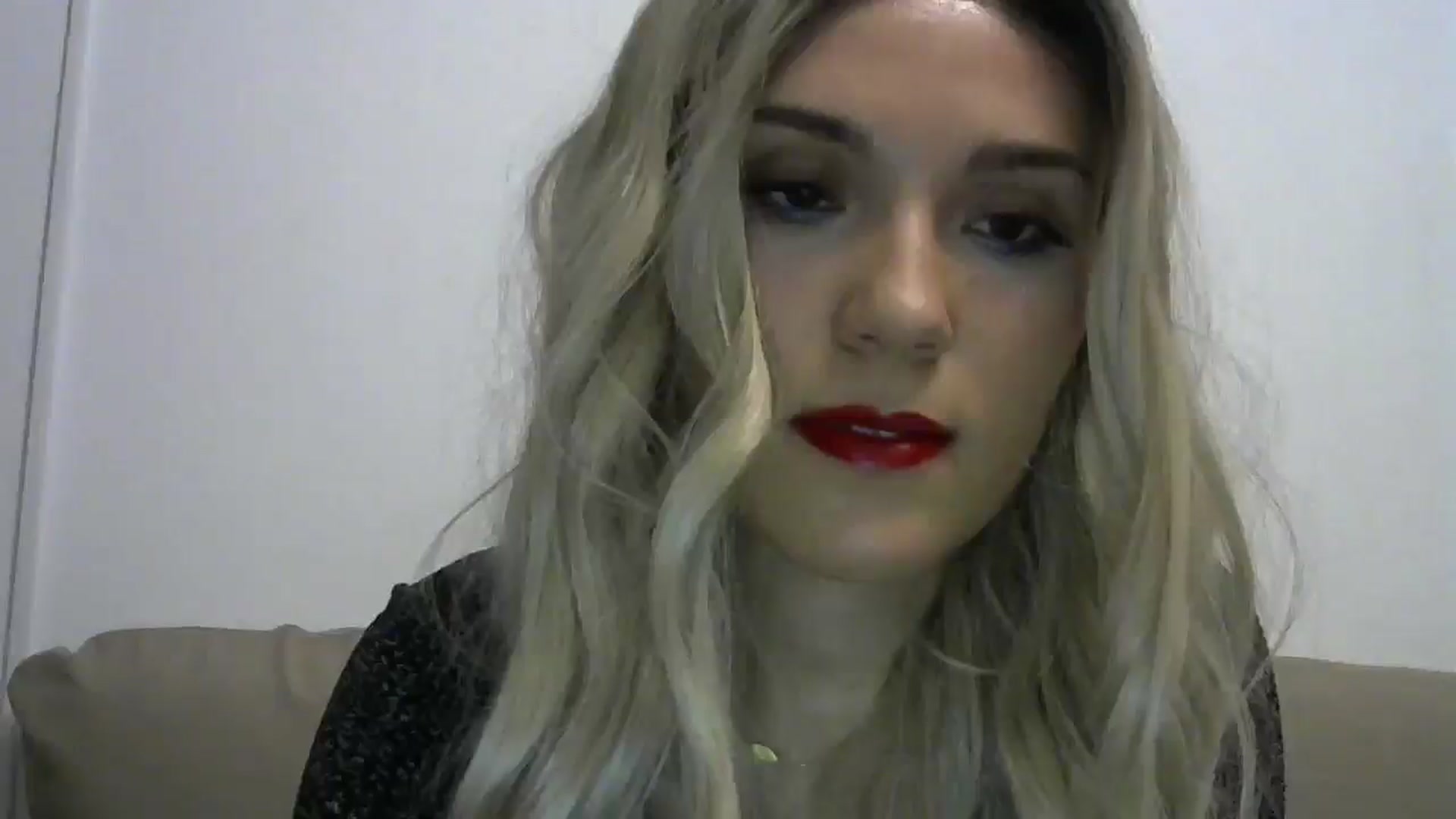 Gallery image thumbnail from Sheida_Lee's myfreecams stream on, 02/17/2025, 19:05 image 12 of 20