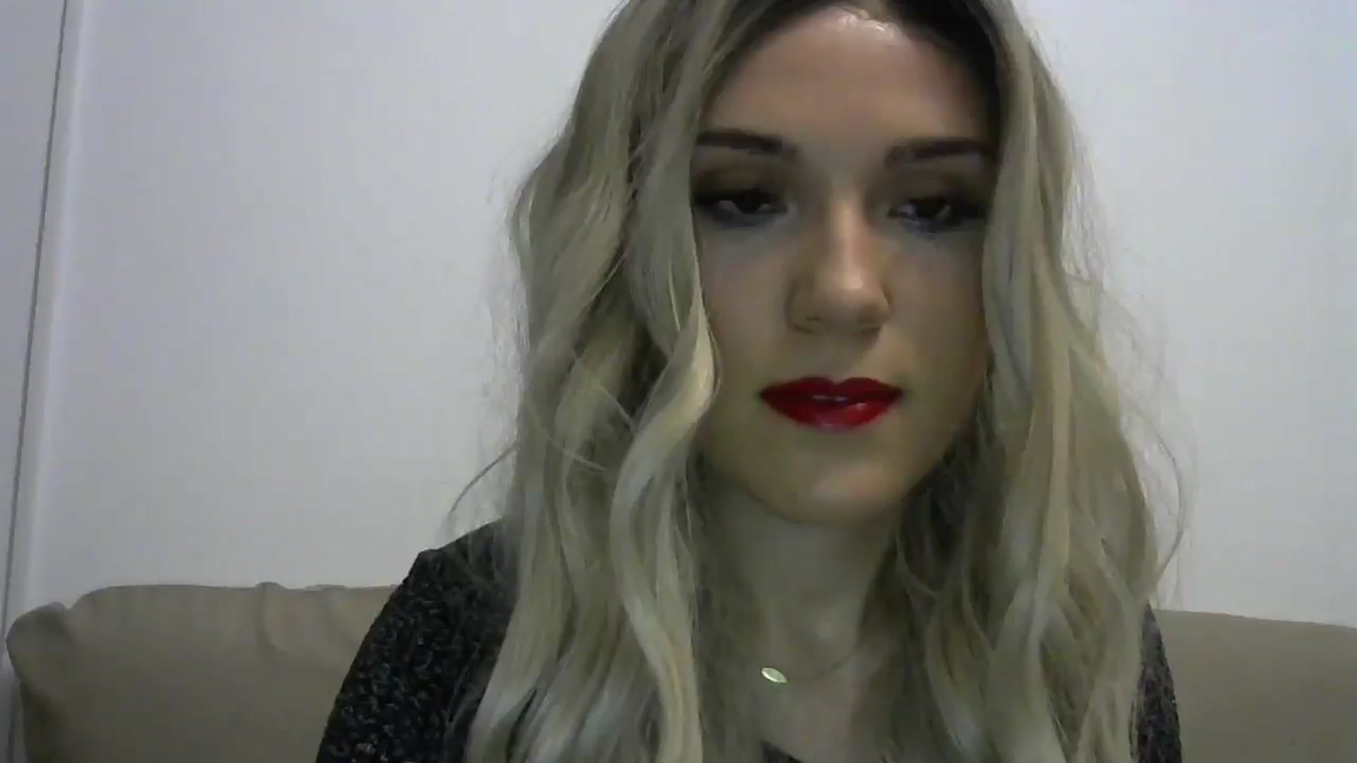 Gallery image thumbnail from Sheida_Lee's myfreecams stream on, 02/17/2025, 19:05 image 16 of 20