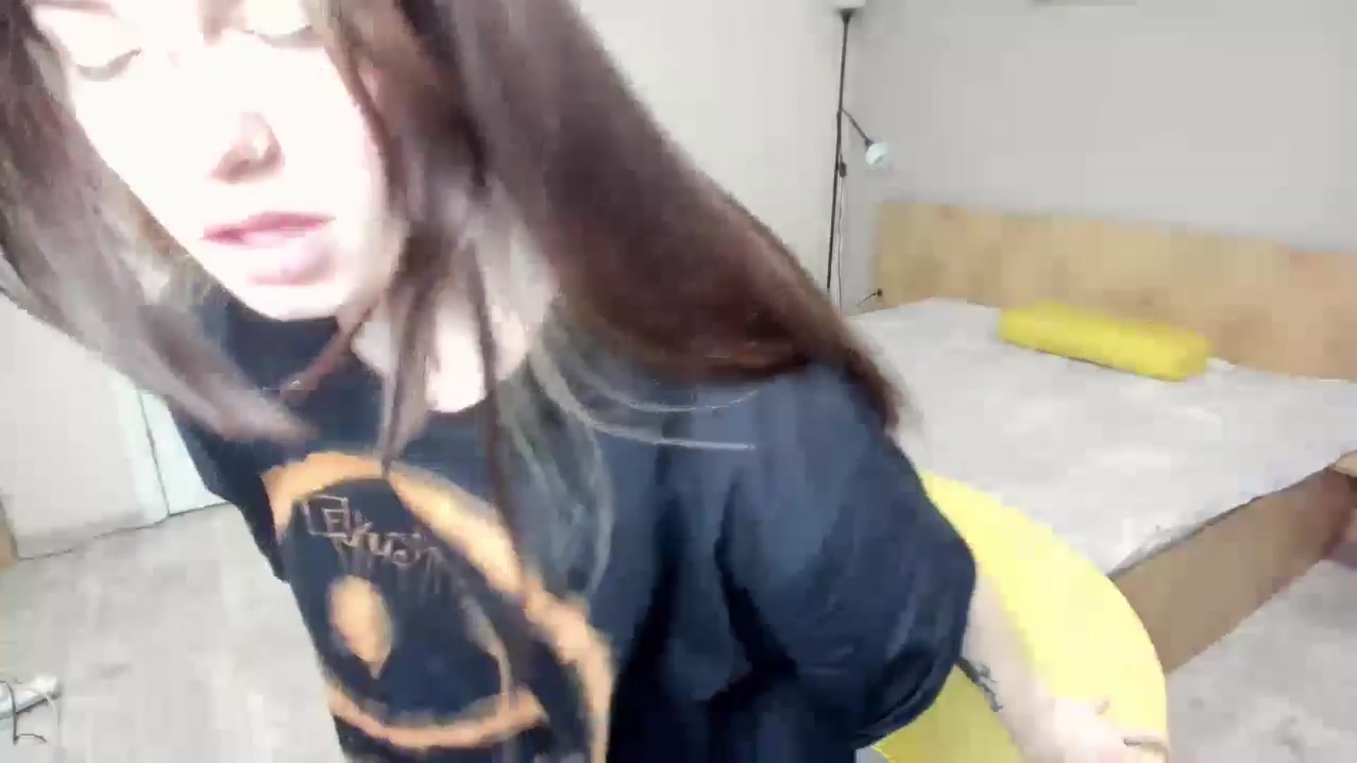 Gallery image thumbnail from ShellyMoon's myfreecams stream on, 12/27/2024, 03:43 image 7 of 20