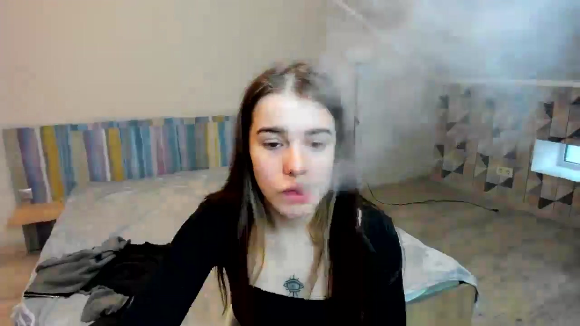 Gallery image thumbnail from ShellyMoon's myfreecams stream on, 01/08/2025, 11:32 image 17 of 20