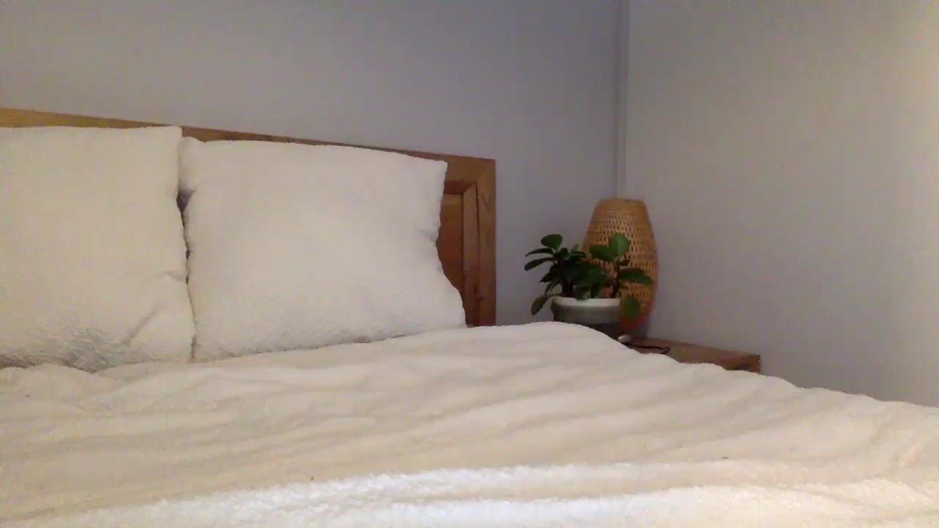 Gallery image thumbnail from Shelzstar's myfreecams stream on, 11/27/2024, 09:09 image 20 of 20