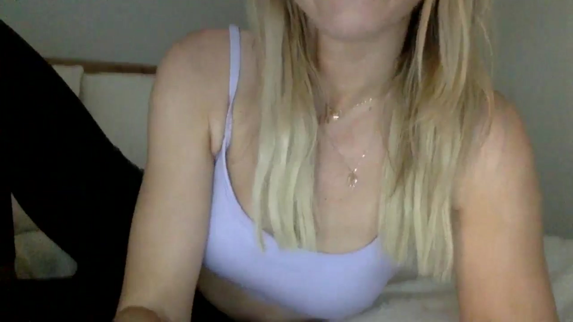 Gallery image thumbnail from Shelzstar's myfreecams stream on, 11/28/2024, 08:28 image 20 of 20