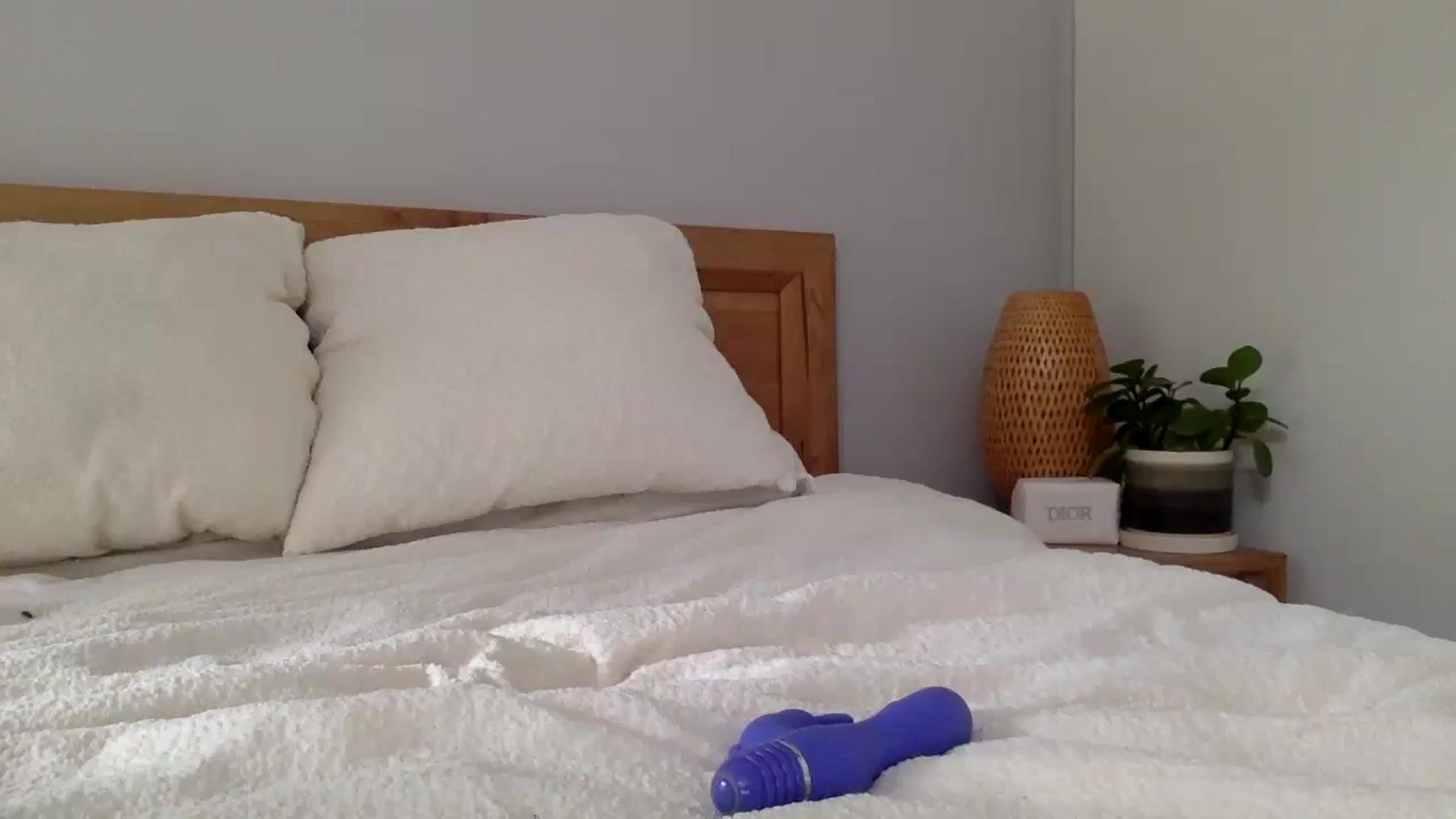 Gallery image thumbnail from Shelzstar's myfreecams stream on, 12/03/2024, 04:31 image 19 of 20