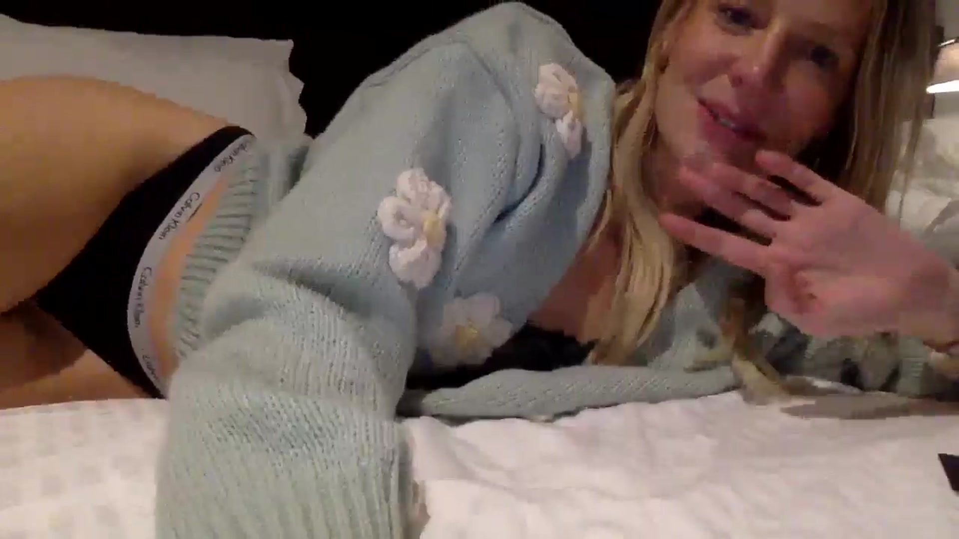 Gallery image thumbnail from Shelzstar's myfreecams stream on, 01/21/2025, 15:44 image 17 of 20