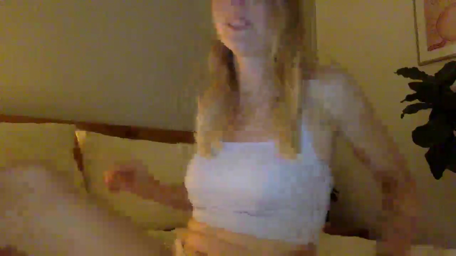 Gallery image thumbnail from Shelzstar's myfreecams stream on, 01/22/2025, 17:55 image 12 of 20