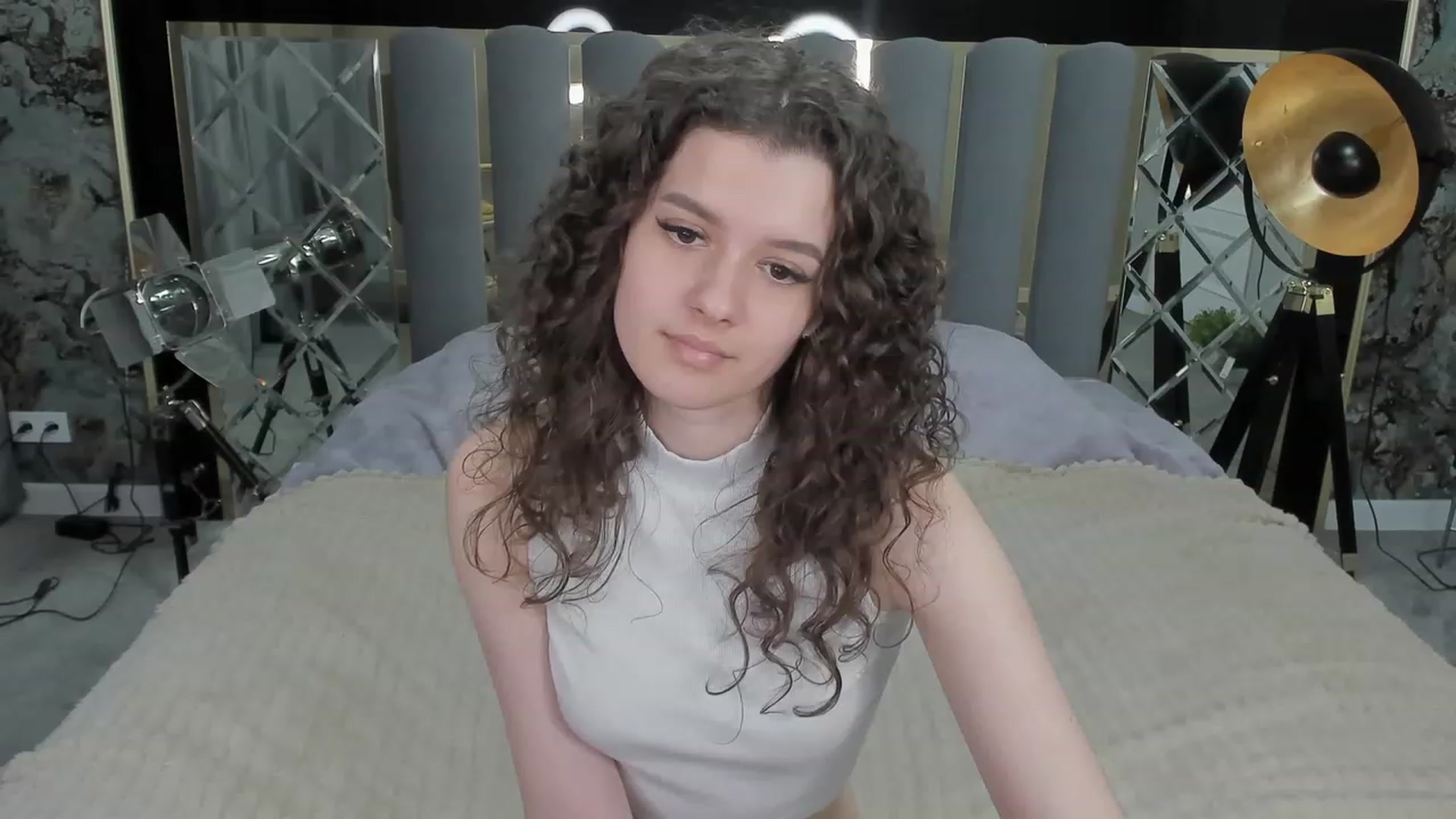 Gallery image thumbnail from Sherry_Li's myfreecams stream on, 11/16/2022, 15:39 image 20 of 20