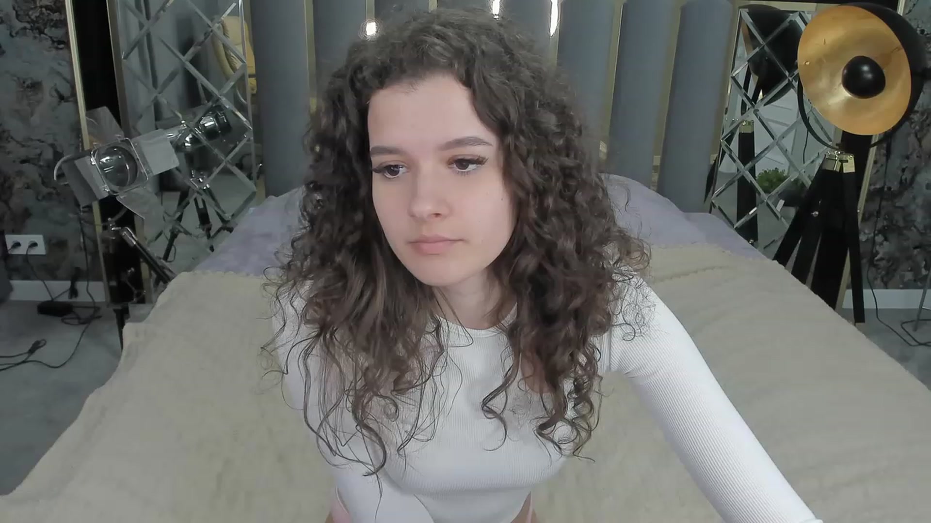 Gallery image thumbnail from Sherry_Li's myfreecams stream on, 11/17/2022, 12:44 image 18 of 20