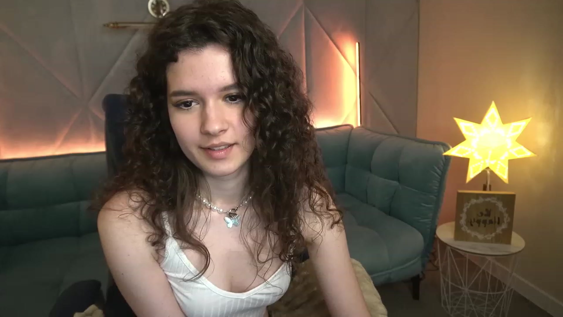 Gallery image thumbnail from Sherry_Li's myfreecams stream on, 11/28/2022, 14:53 image 4 of 20