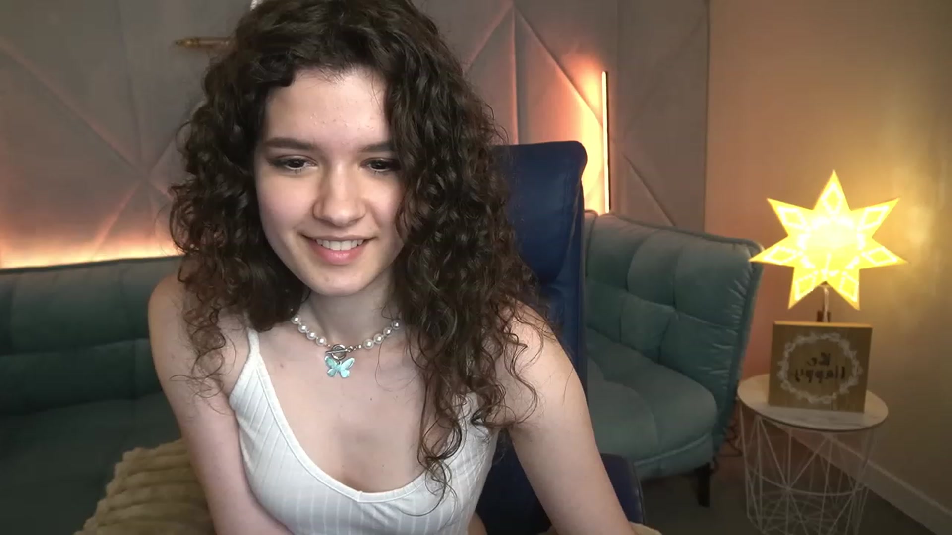 Gallery image thumbnail from Sherry_Li's myfreecams stream on, 11/28/2022, 14:53 image 8 of 20